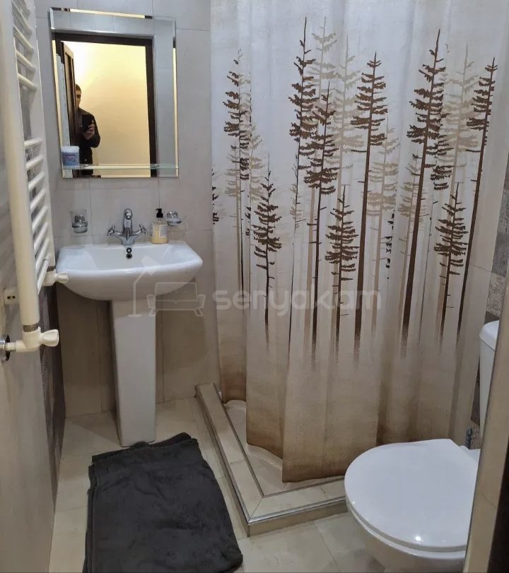 2 Սենյականոց Բնակարան Քարե Շենքում, 52քմ, 3/5 հարկ, Կապիտալ Վերանորոգված, Կահավորված