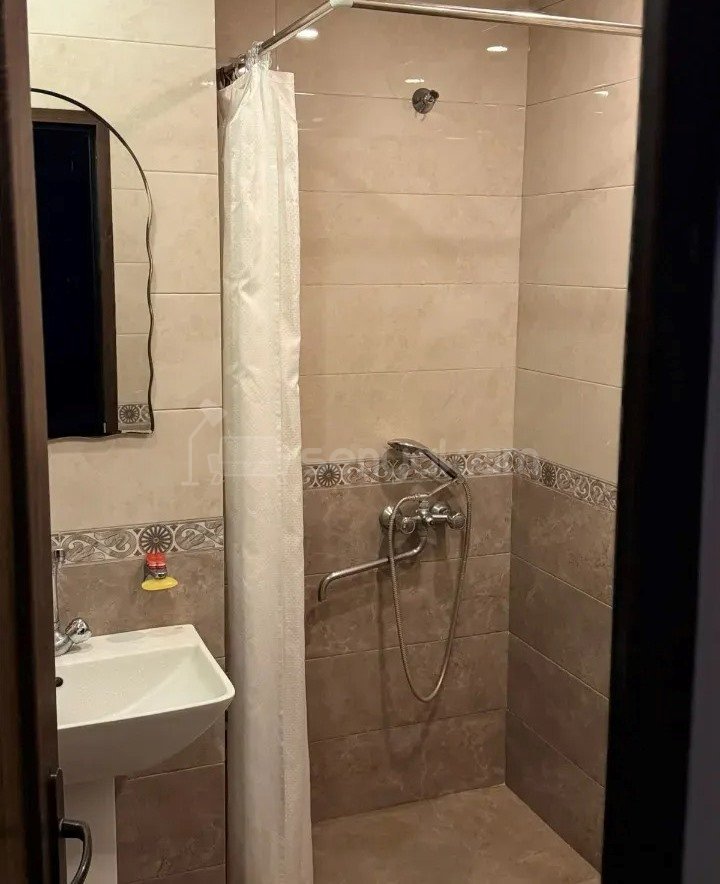 3 Սենյականոց Բնակարան, 80քմ, 4/9 հարկ, Կապիտալ Վերանորոգված