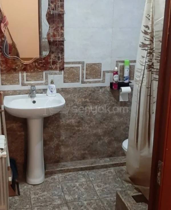 1 Սենյականոց Բնակարան, 50քմ, 8/9 հարկ, Կապիտալ Վերանորոգված, Կահավորված, Արևկող