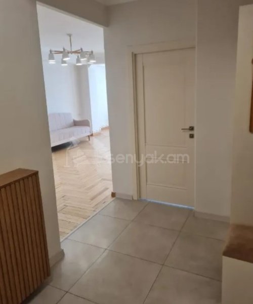 3 Սենյականոց Բնակարան, 81քմ, 14/16 հարկ, Կապիտալ Վերանորոգված, Կահավորված, Արևկող