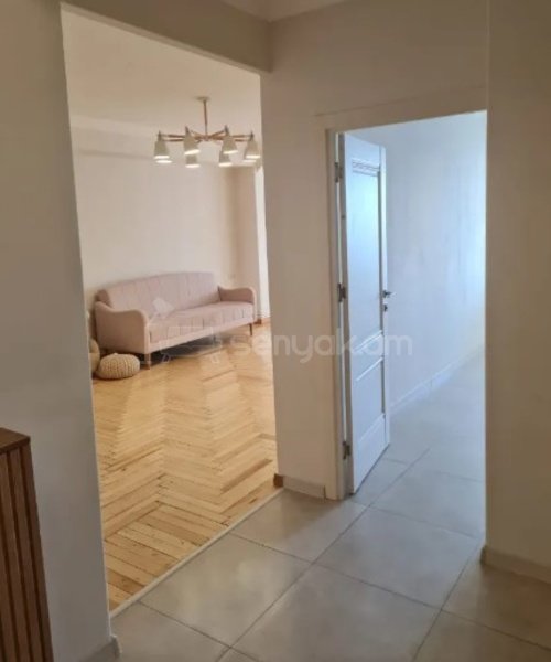 3 Սենյականոց Բնակարան, 81քմ, 14/16 հարկ, Կապիտալ Վերանորոգված, Կահավորված, Արևկող