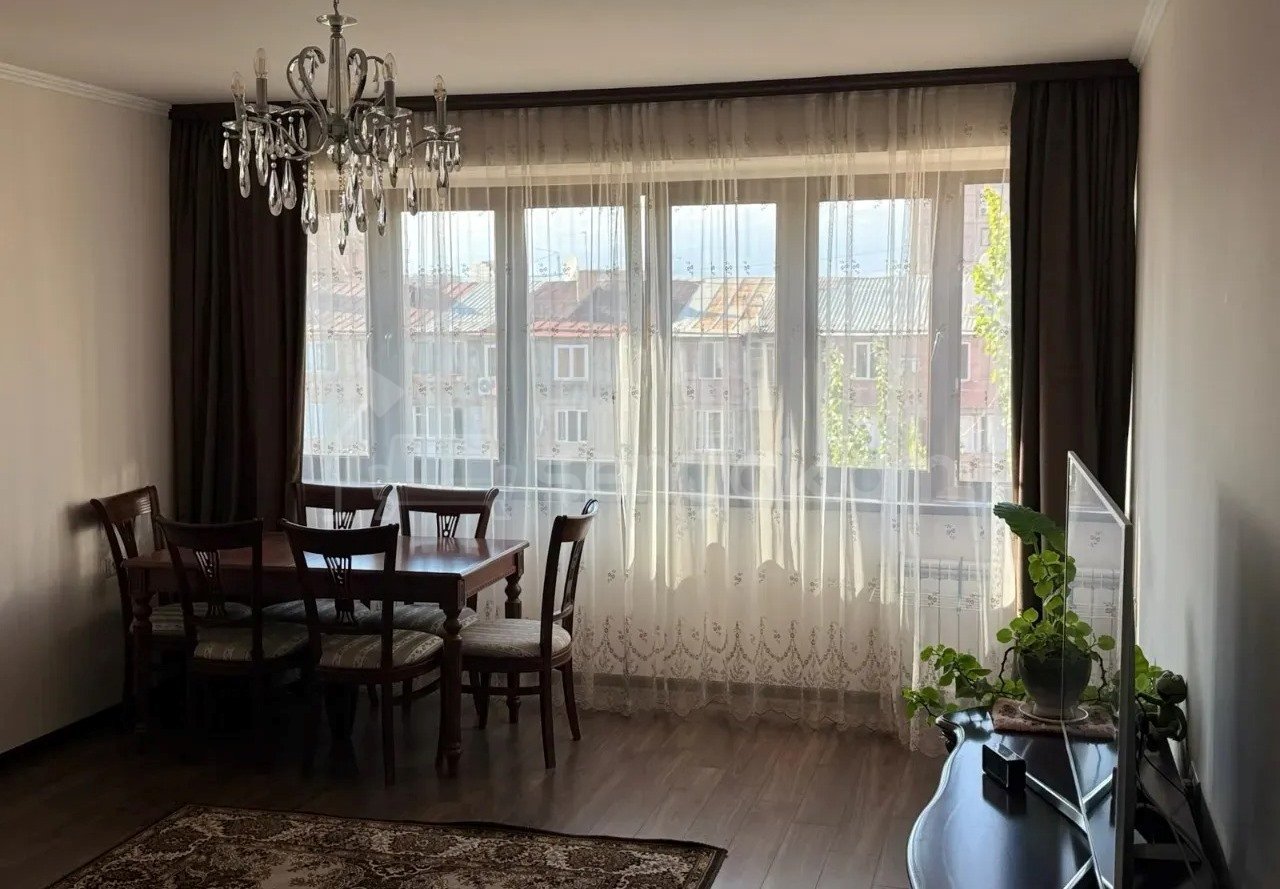 3 Սենյականոց Բնակարան, 80քմ, 4/9 հարկ, Կապիտալ Վերանորոգված