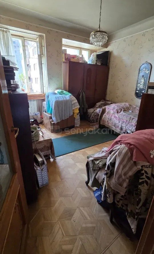 3 Սենյականոց Բնակարան, 77քմ, 3/9 հարկ, Նորմալ Վիճակում