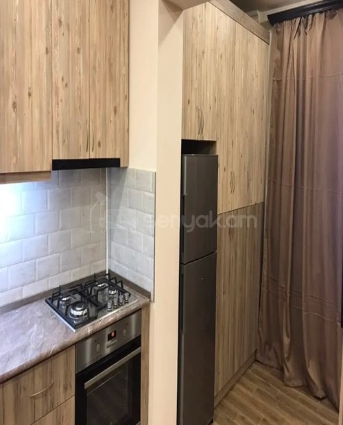 2 Սենյականոց Բնակարան, 48քմ, 2/9 հարկ, Կապիտալ Վերանորոգված, Կահավորված, Արևկող