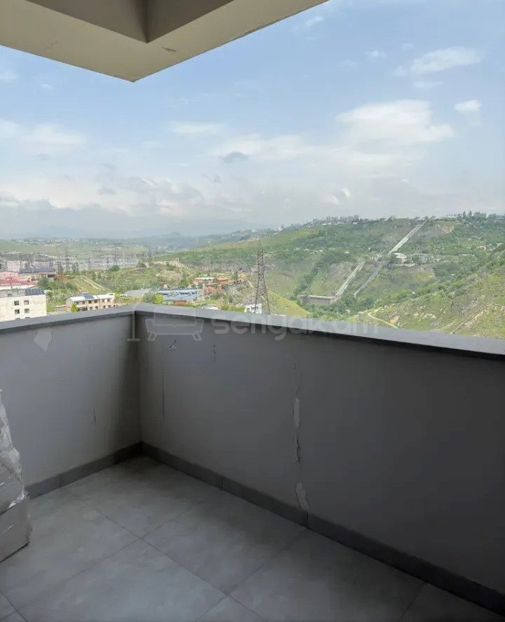 3 Սենյականոց Բնակարան Նորակառույցում, 110քմ, 17/18 հարկ, Դիզայներական Վերանորոգված