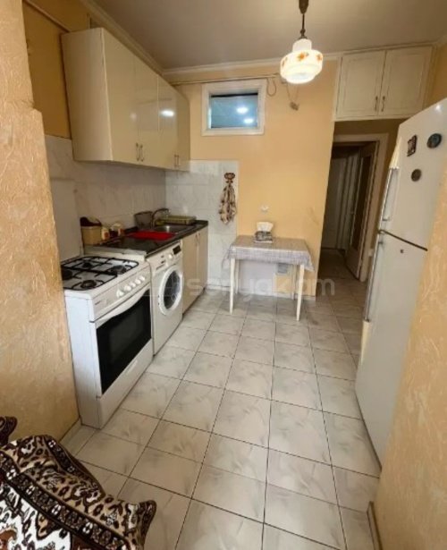 2 Սենյականոց Բնակարան Քարե Շենքում, 50քմ, 2/5 հարկ, Կոսմետիկ Վերանորոգված, Կահավորված, Արևկող