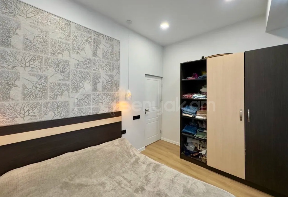 4 Սենյականոց Բնակարան Նորակառույցում, 83քմ, 2/16 հարկ, Դիզայներական Վերանորոգված