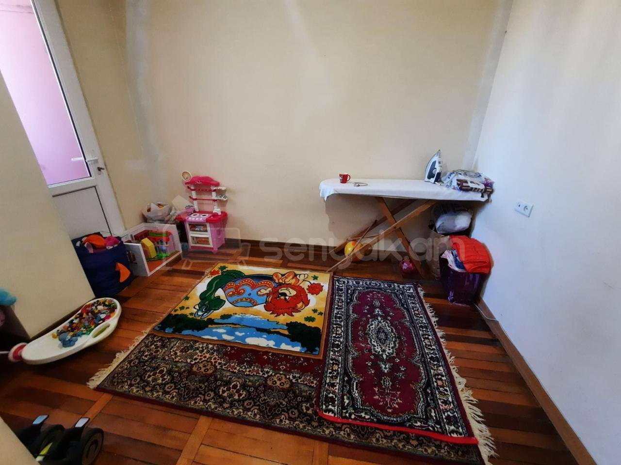 4 Սենյականոց Բնակարան, 93քմ, 14/16 հարկ, Նորմալ Վիճակում