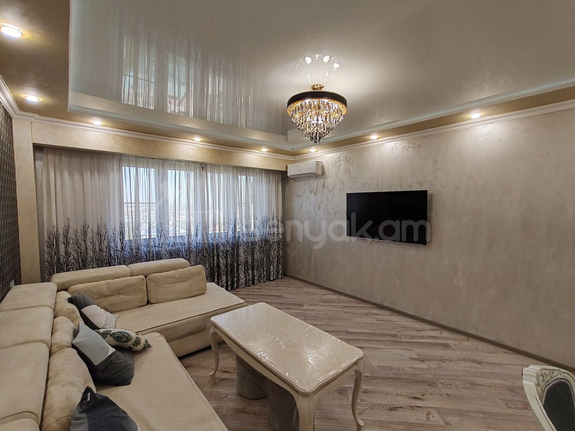 3 Սենյականոց Բնակարան, 80քմ, 7/9 հարկ, Դիզայներական Վերանորոգված, Կահավորված