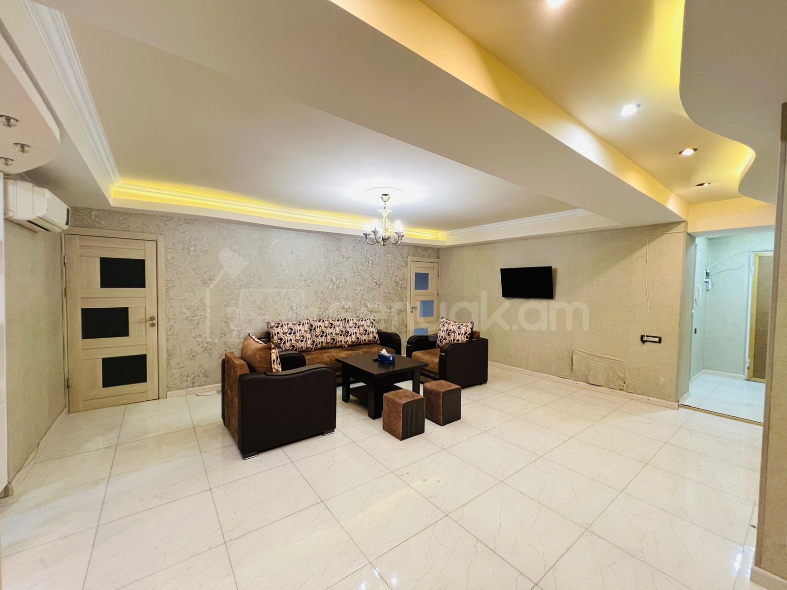 2 Սենյականոց Բնակարան, 67քմ, 2/14 հարկ, Կոսմետիկ Վերանորոգված