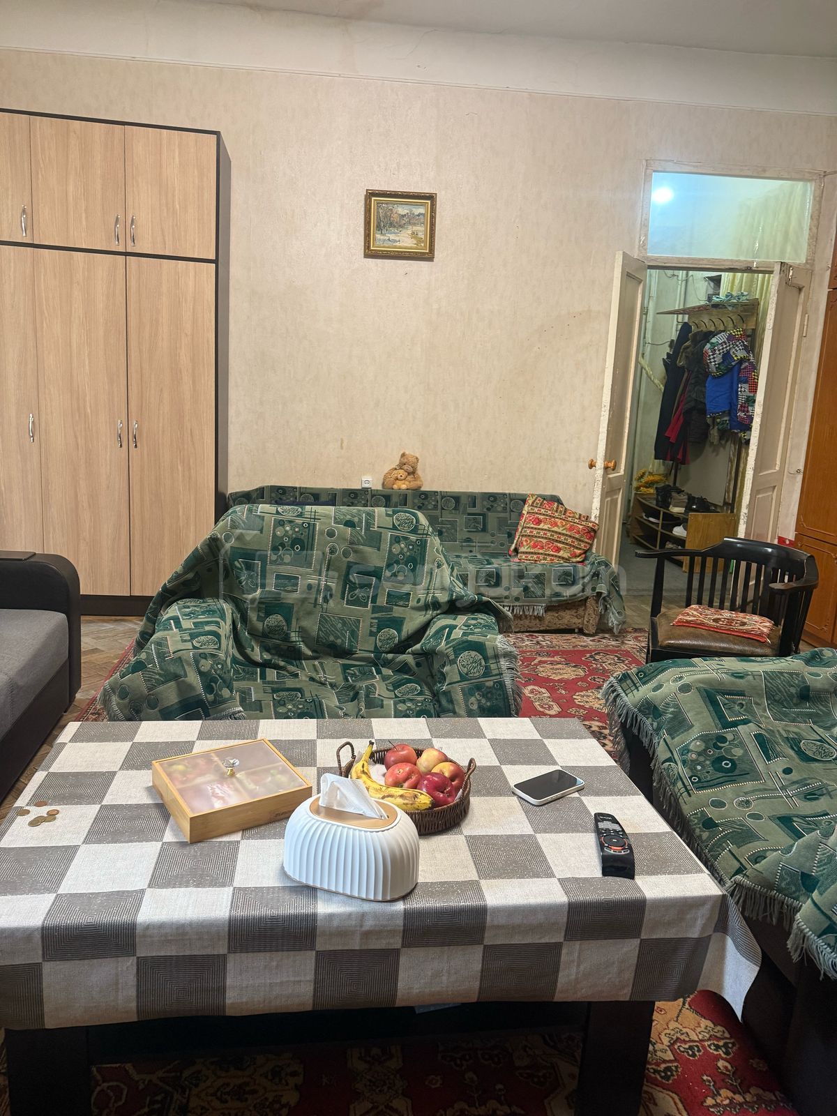 3 Սենյականոց Բնակարան Քարե Շենքում, 77քմ, 2/5 հարկ, Պետական Վիճակում