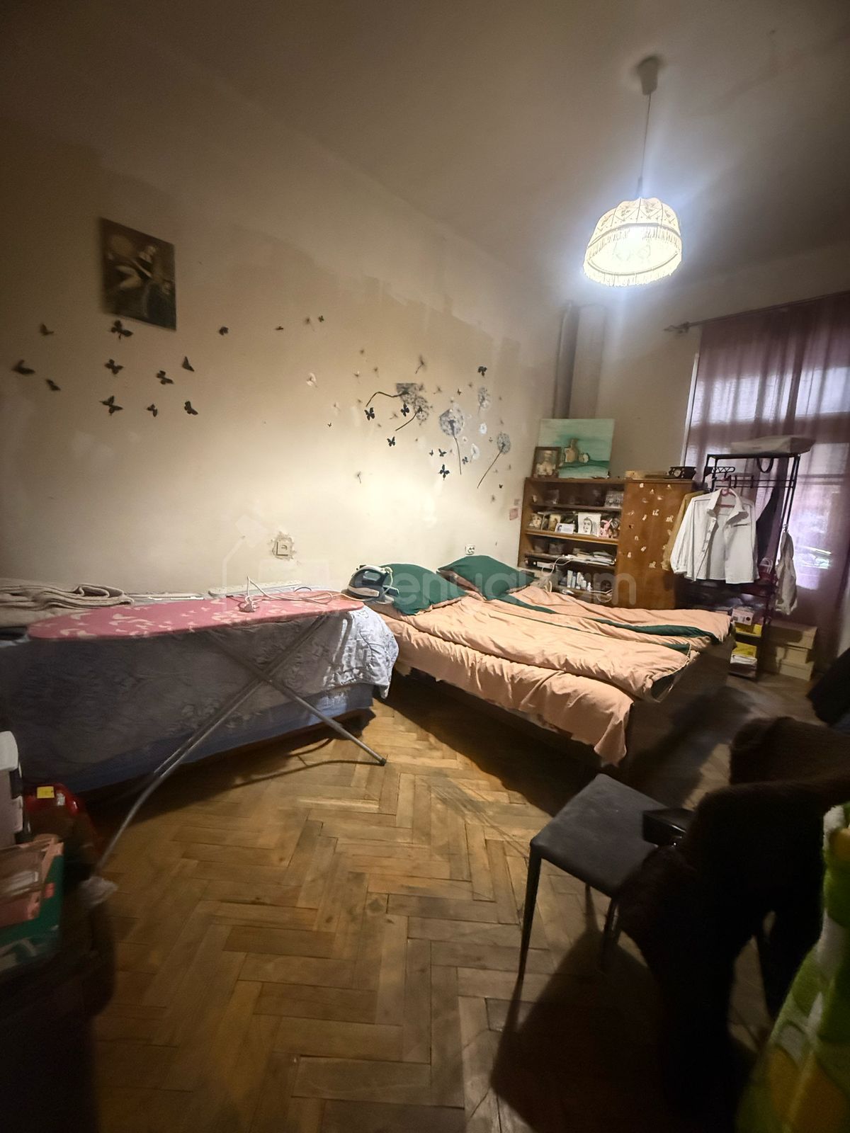 3 Սենյականոց Բնակարան Քարե Շենքում, 77քմ, 2/5 հարկ, Պետական Վիճակում