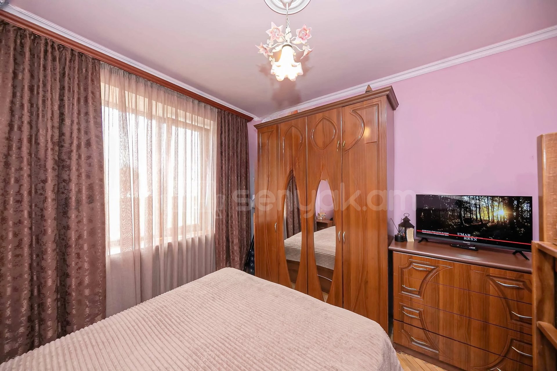 3 Սենյականոց Բնակարան Քարե Շենքում, 79քմ, 5/5 հարկ, Կապիտալ Վերանորոգված