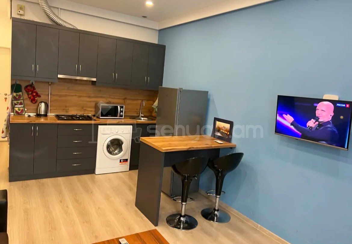 2 Սենյականոց Բնակարան Նորակառույցում, 45քմ, 1/13 հարկ, Կապիտալ Վերանորոգված