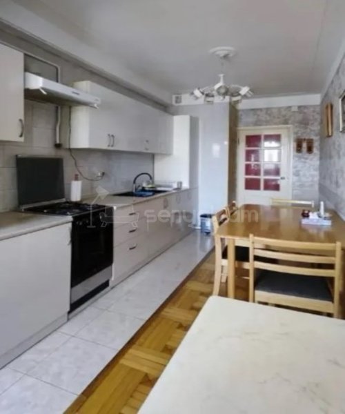 3 Սենյականոց Բնակարան, 110քմ, 14/16 հարկ, Կոսմետիկ Վերանորոգված, Կահավորված, Արևկող