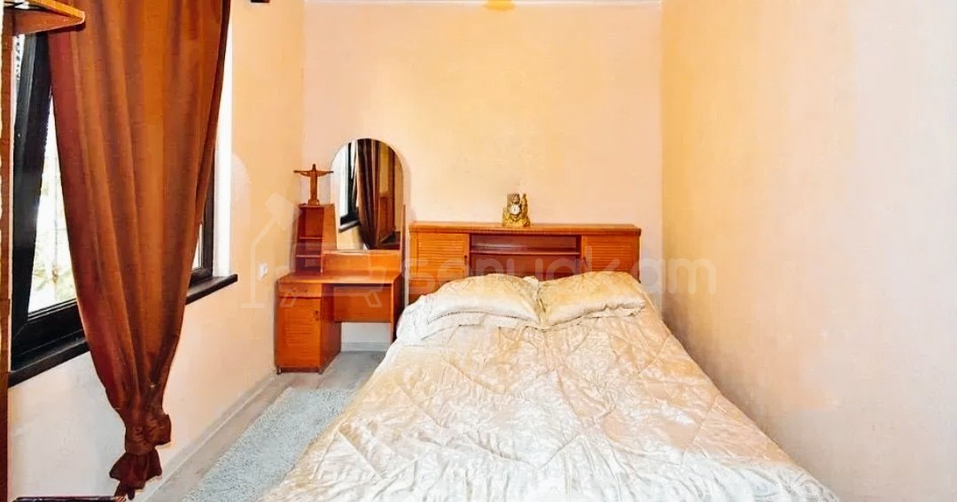 4 Սենյականոց Ամառանոց, 200քմ, Լողավազանով