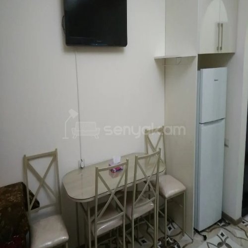 2 Սենյականոց Բնակարան Քարե Շենքում, 40քմ, 4/4 հարկ, Կապիտալ Վերանորոգված