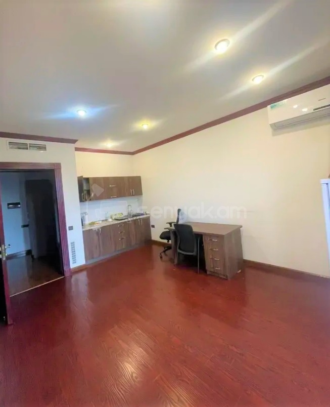 Նորակառույց Օֆիսային Տարածք, 75քմ