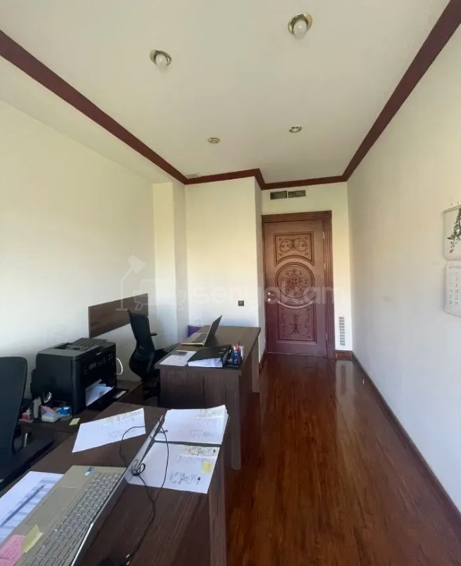 Նորակառույց Օֆիսային Տարածք, 75քմ