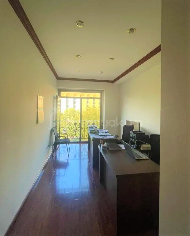 Նորակառույց Օֆիսային Տարածք, 75քմ