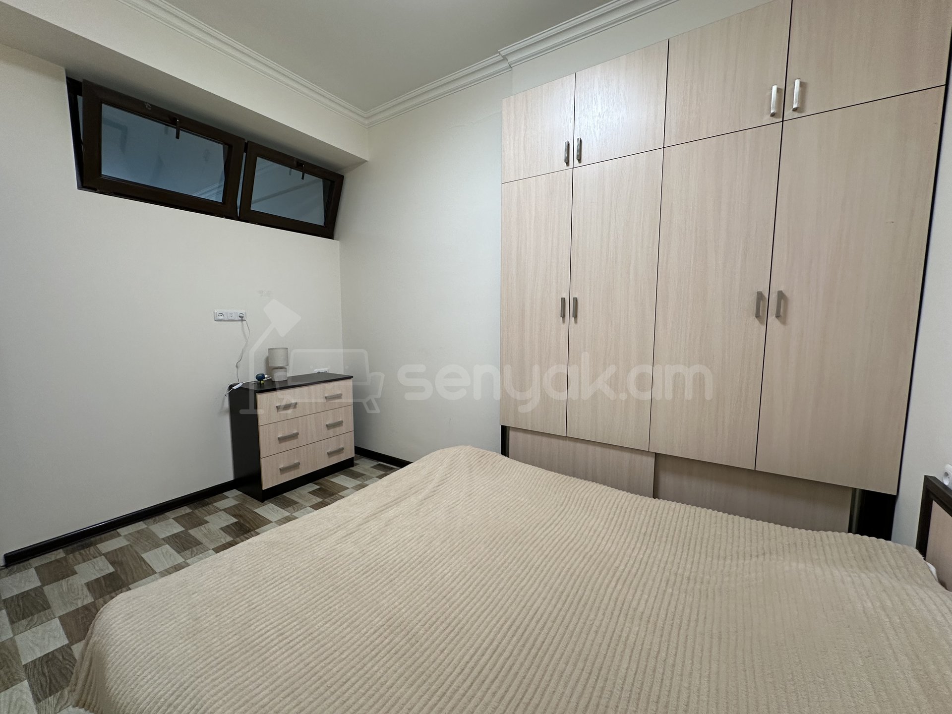 2 Սենյականոց Բնակարան Նորակառույցում, 64քմ, 3/13 հարկ, Կապիտալ Վերանորոգված, Կահավորված, Արևկող