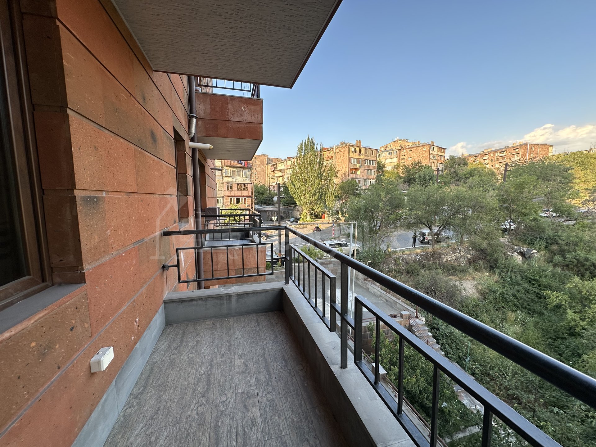 2 Սենյականոց Բնակարան Նորակառույցում, 64քմ, 3/13 հարկ, Կապիտալ Վերանորոգված, Կահավորված, Արևկող