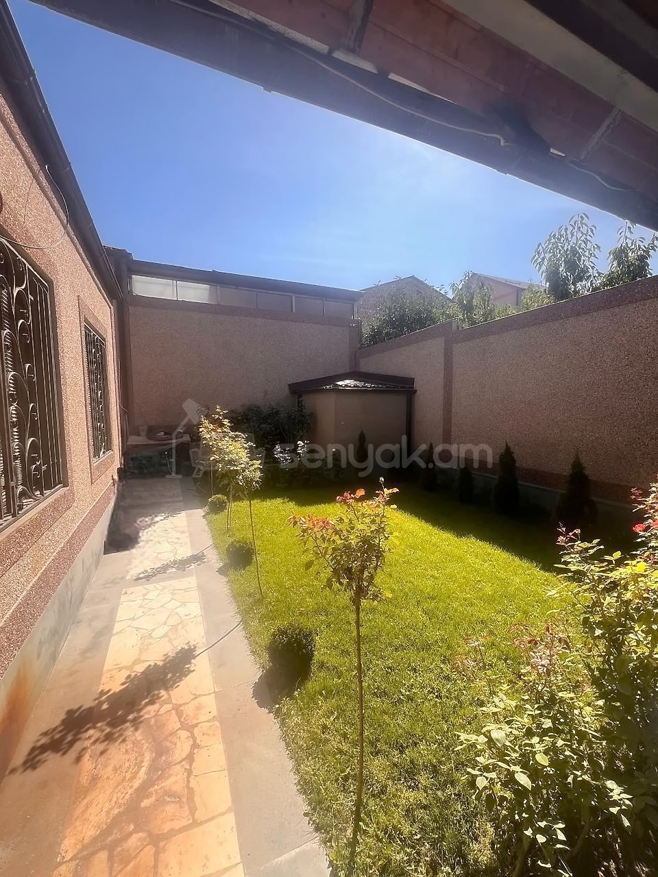 4 Սենյականոց Սեփական Տուն, 113քմ, Կապիտալ Վերանորոգված