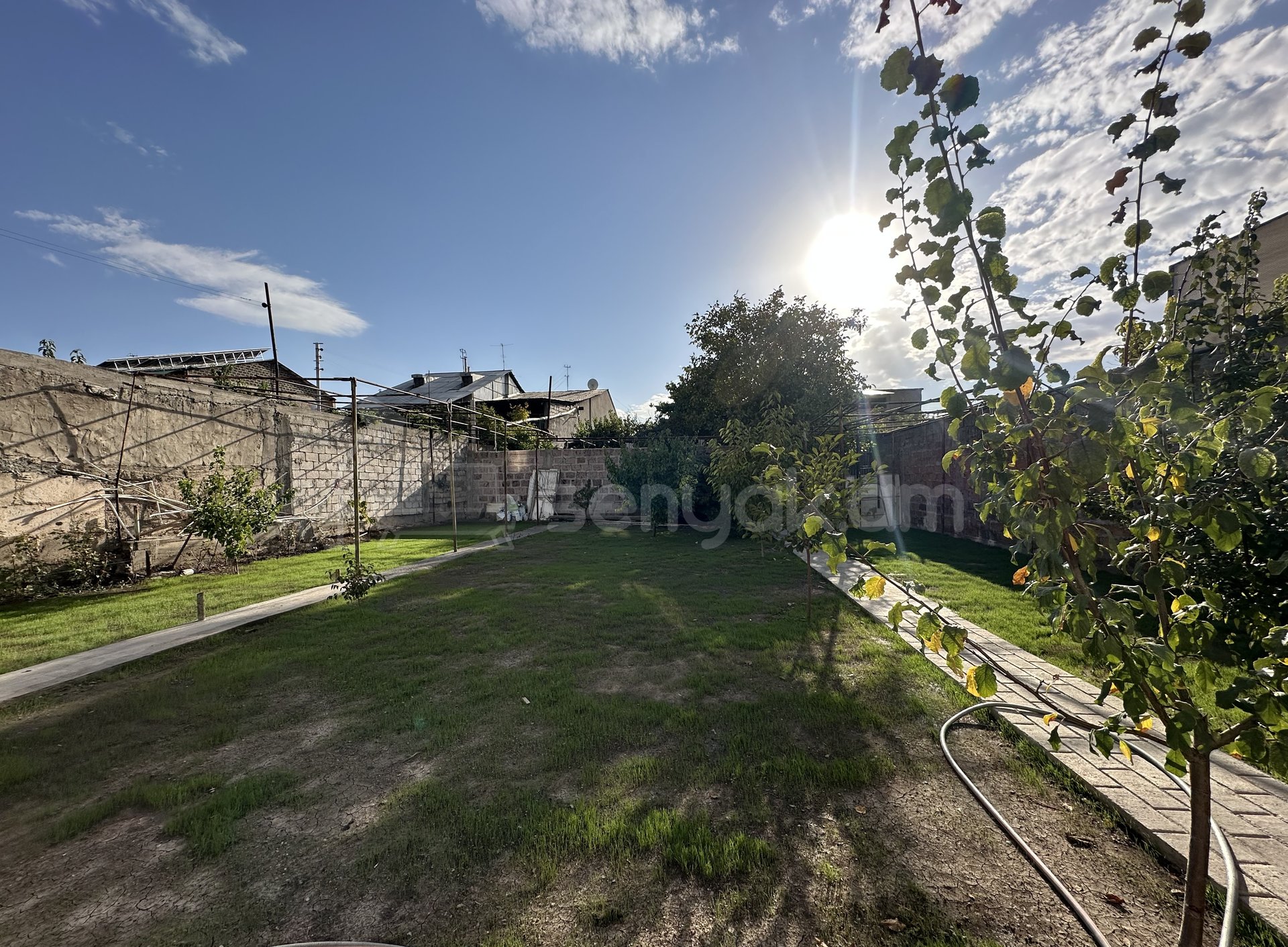 Նորակառույց Օֆիսային Տարածք, 320քմ