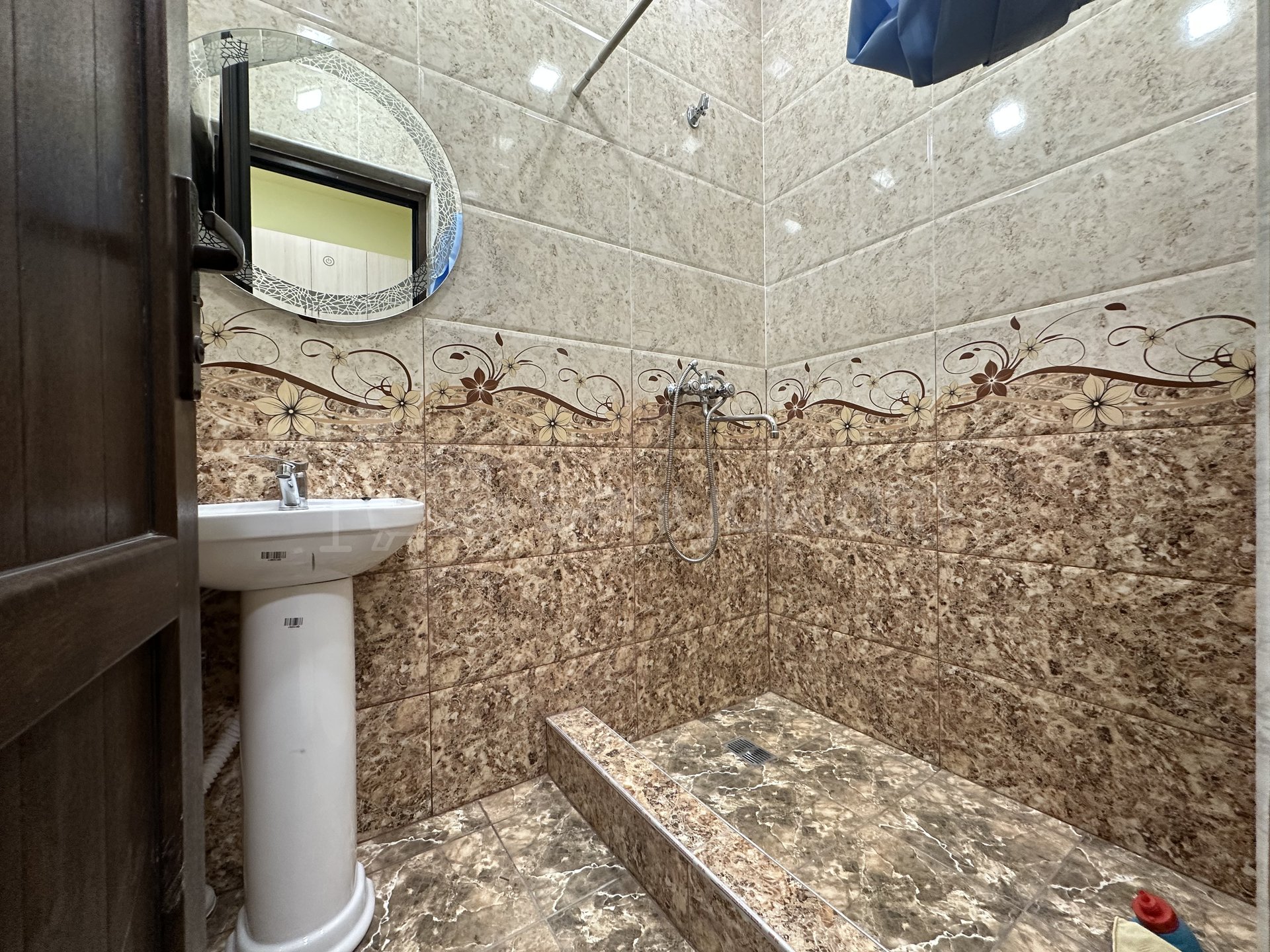 Նորակառույց Օֆիսային Տարածք, 320քմ