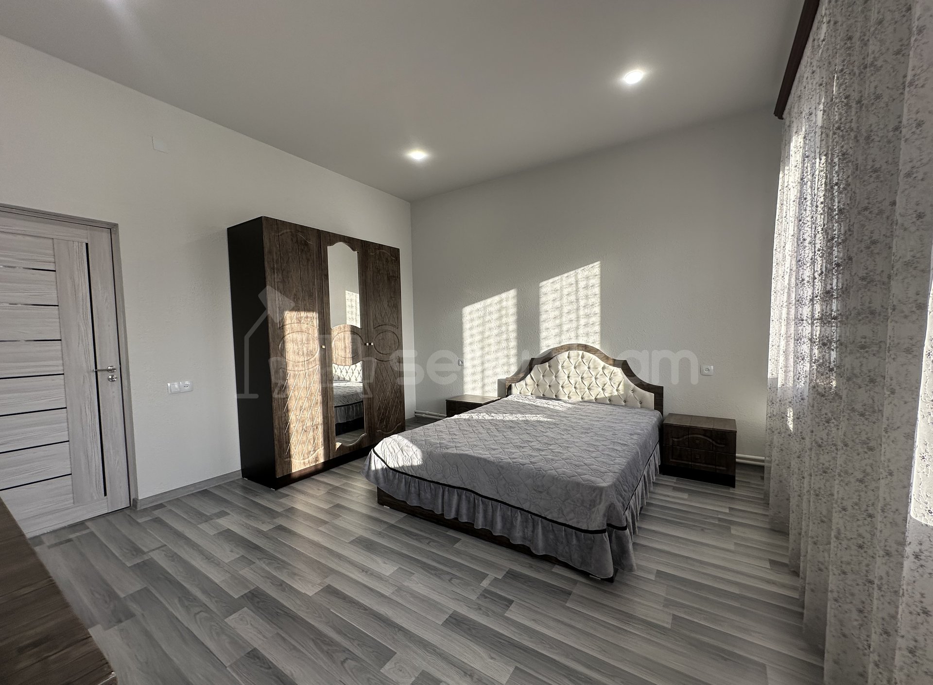 Նորակառույց Օֆիսային Տարածք, 320քմ