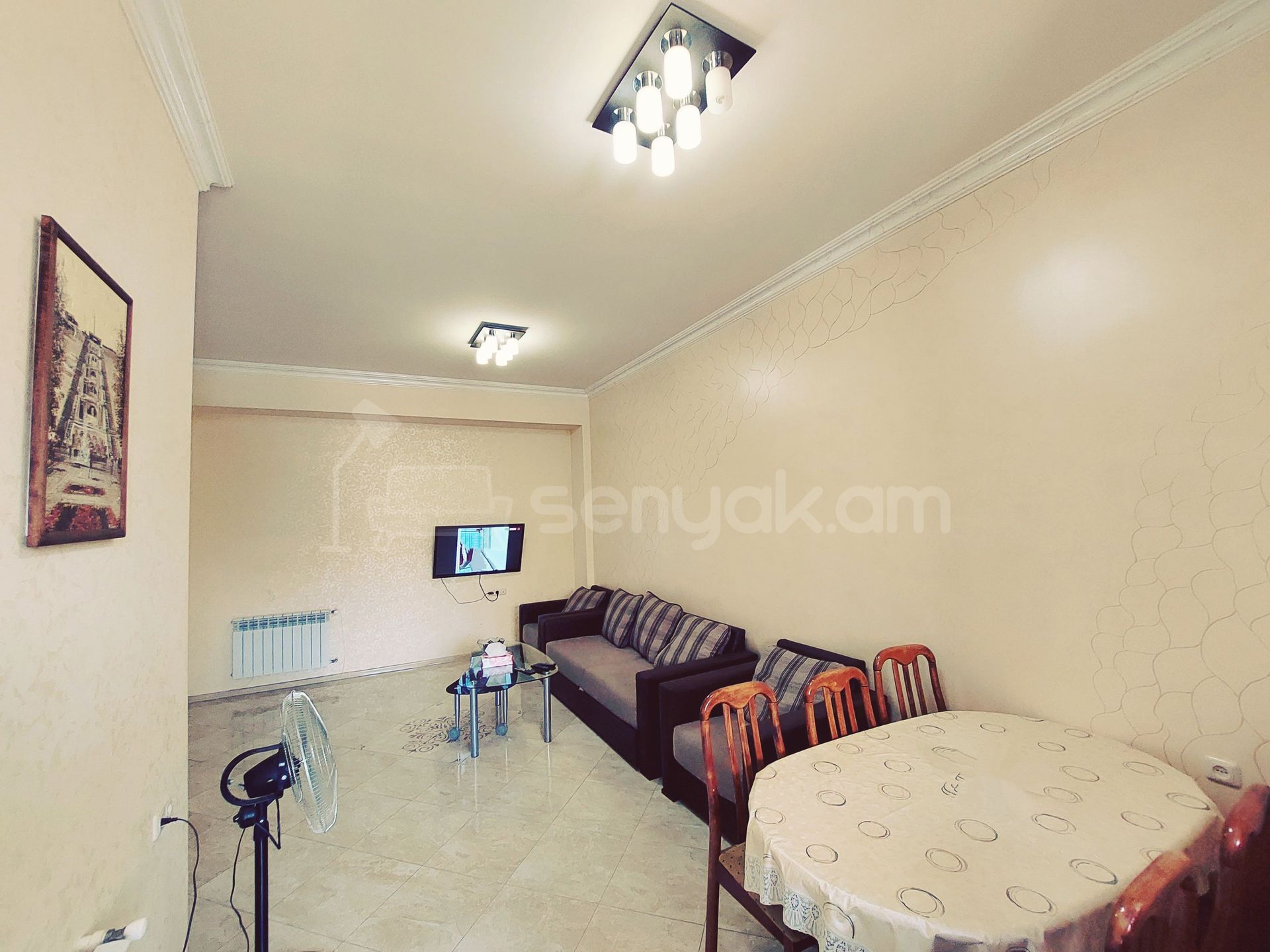 2 Սենյականոց Բնակարան Քարե Շենքում, 65քմ, 2/5 հարկ, Դիզայներական Վերանորոգված, Կահավորված