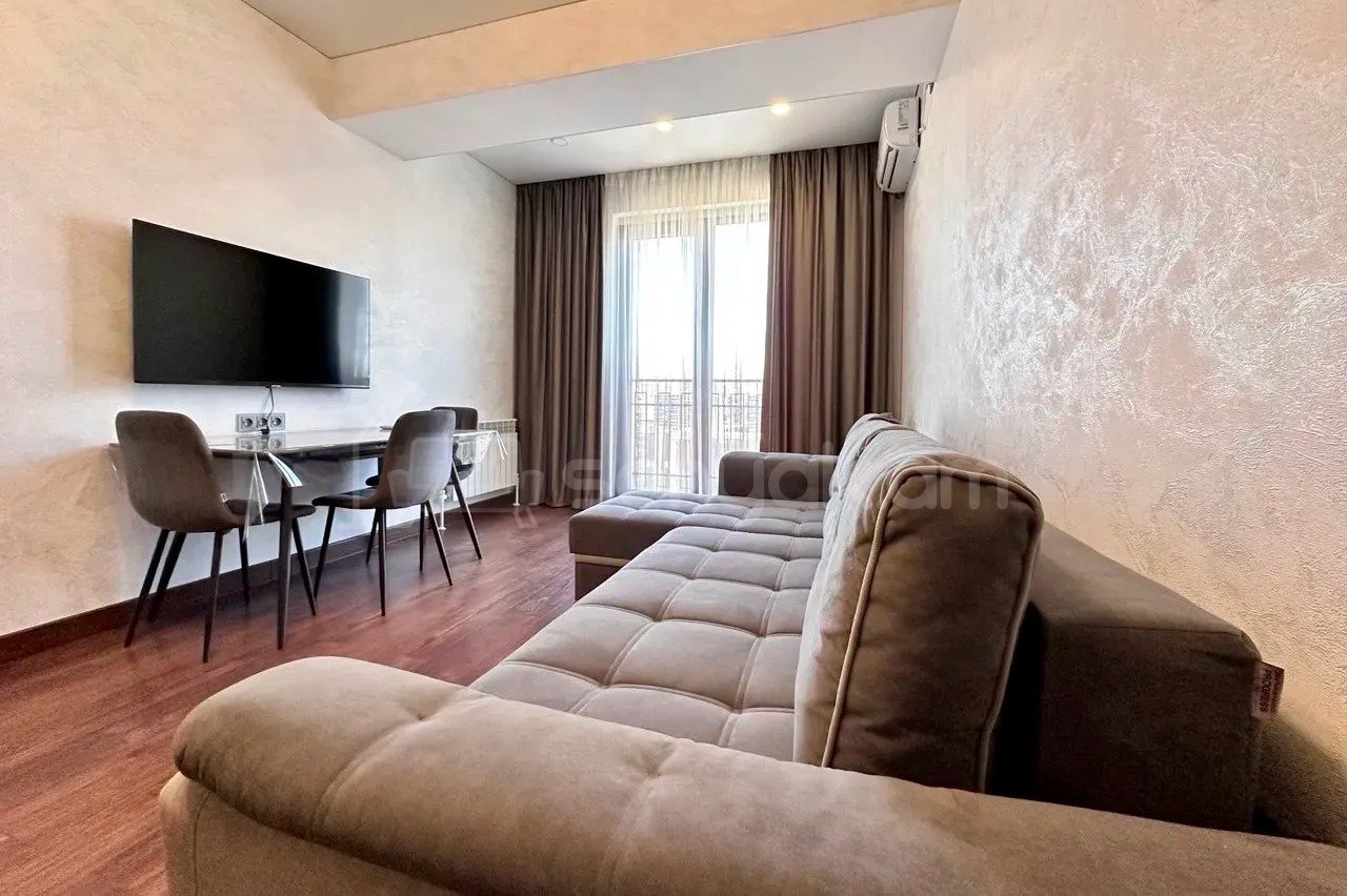 2 Սենյականոց Բնակարան Նորակառույցում, 50քմ, 14/15 հարկ, Կապիտալ Վերանորոգված