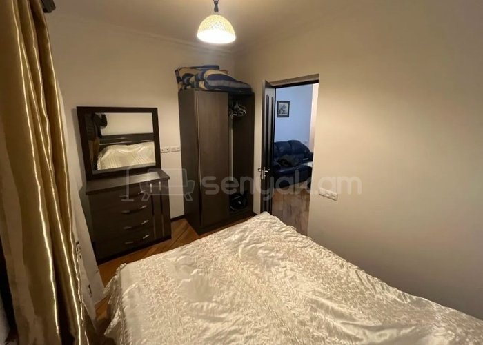 2 Սենյականոց Բնակարան Քարե Շենքում, 52քմ, 2/5 հարկ, Կոսմետիկ Վերանորոգված, Կահավորված, Արևկող