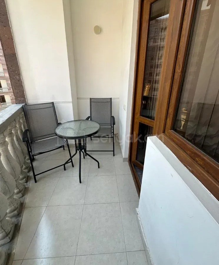 2 Սենյականոց Բնակարան Նորակառույցում, 57քմ, 5/8 հարկ, Կապիտալ Վերանորոգված