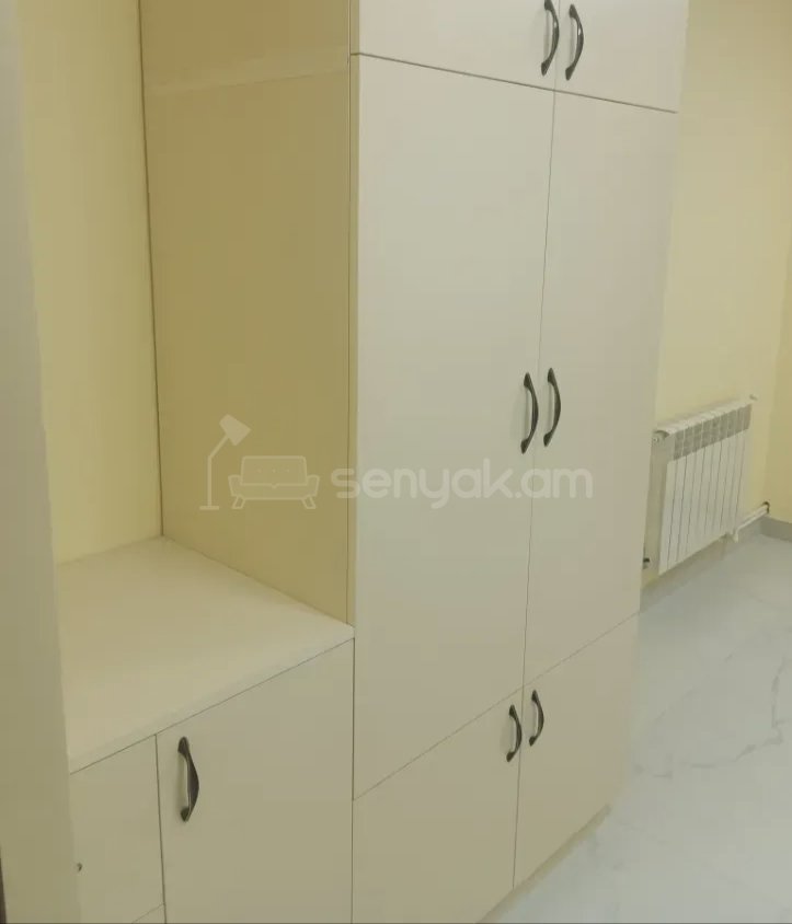 2 Սենյականոց Բնակարան Քարե Շենքում, 52քմ, 3/5 հարկ, Կապիտալ Վերանորոգված, Կահավորված, Արևկող