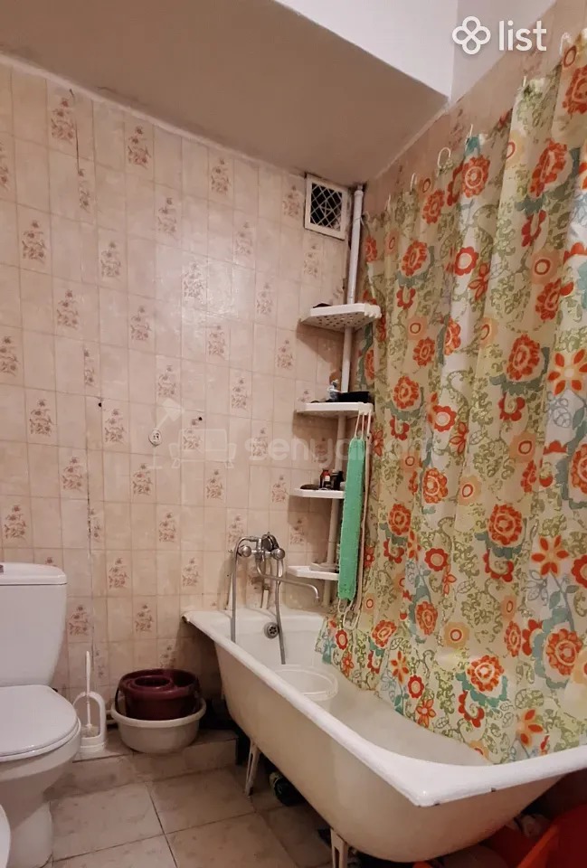 2 Սենյականոց Բնակարան Քարե Շենքում, 56քմ, 1/14 հարկ, Նորմալ Վիճակում, Կահավորված