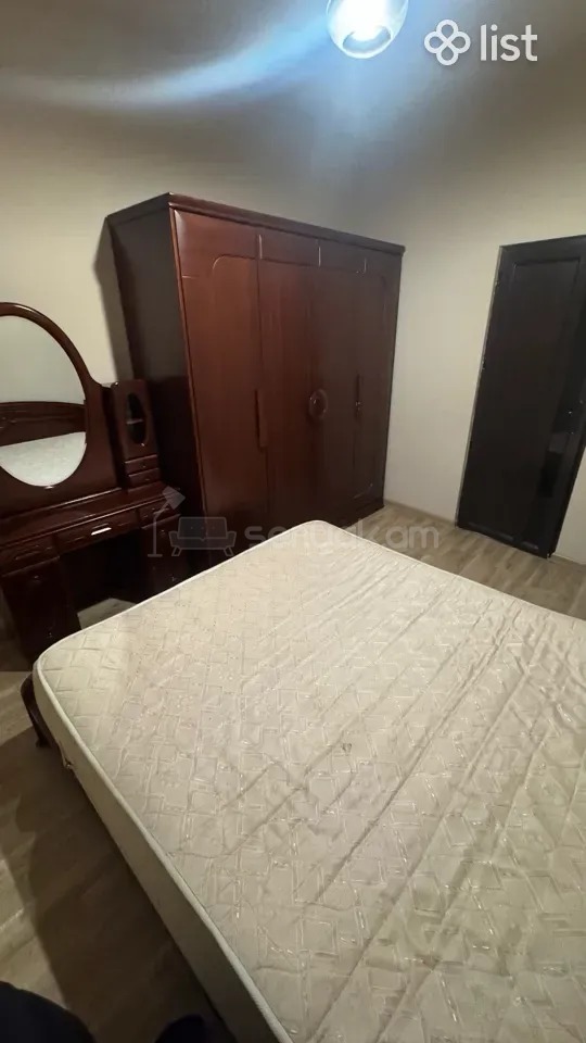 2 Սենյականոց Բնակարան Քարե Շենքում, 48քմ, 2/2 հարկ, Նորմալ Վիճակում, Կահավորված, Արևկող