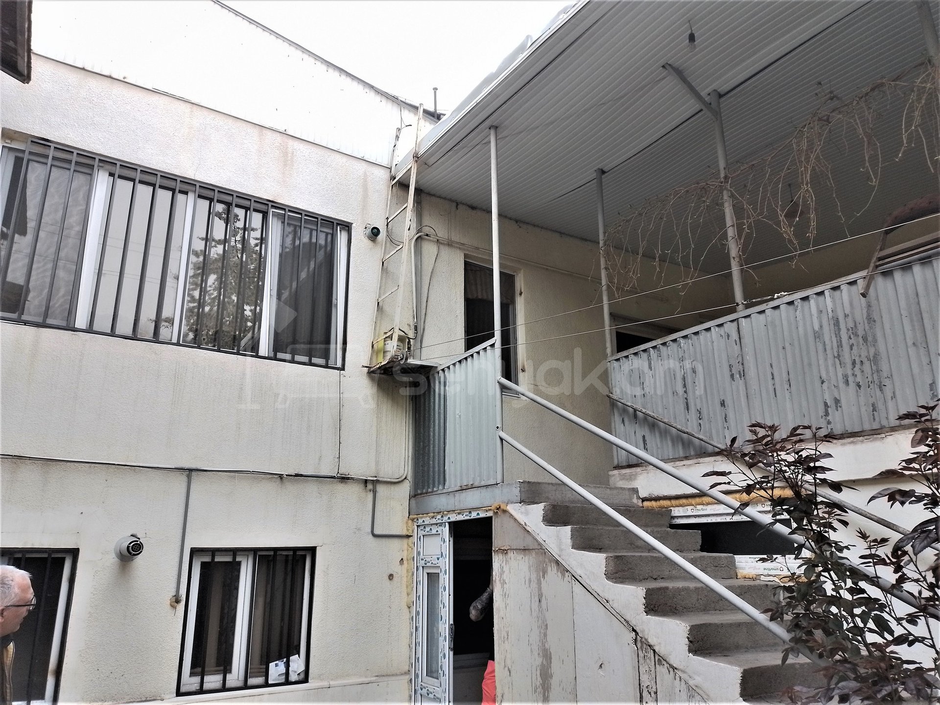 6 Սենյականոց Սեփական Տուն, 110քմ, Նորմալ Վիճակում