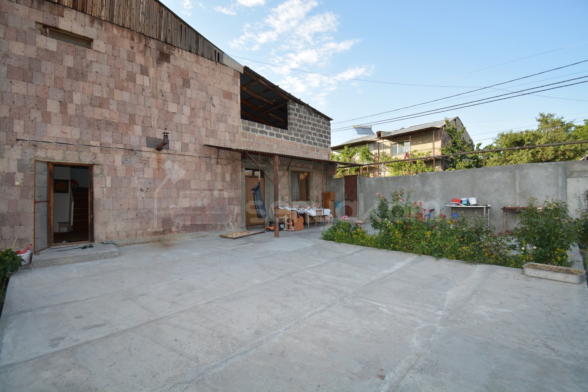 5 Սենյականոց Սեփական Տուն, 220քմ, Կոսմետիկ Վերանորոգված