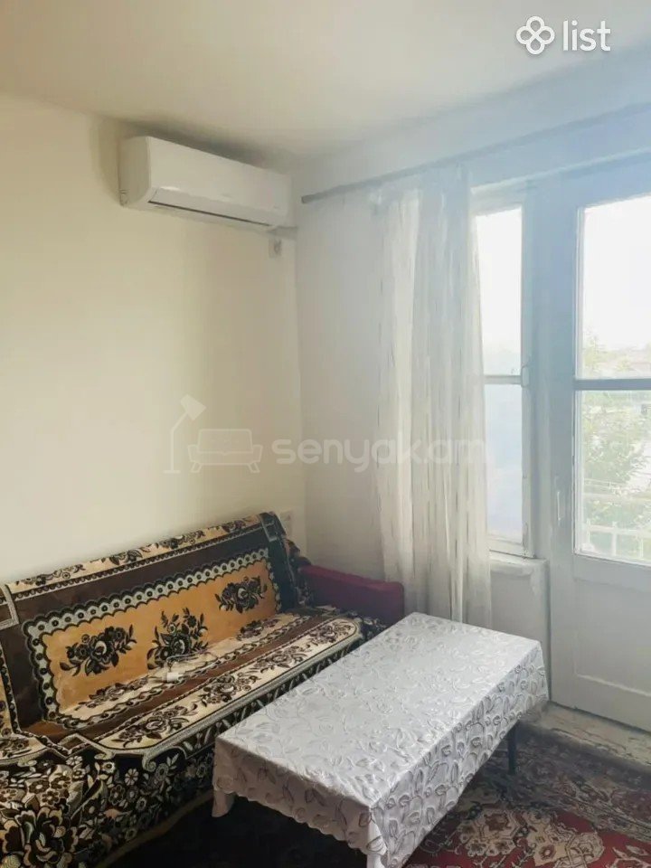 1 Սենյականոց Բնակարան, 33քմ, 3/5 հարկ, Կոսմետիկ Վերանորոգված, Կահավորված