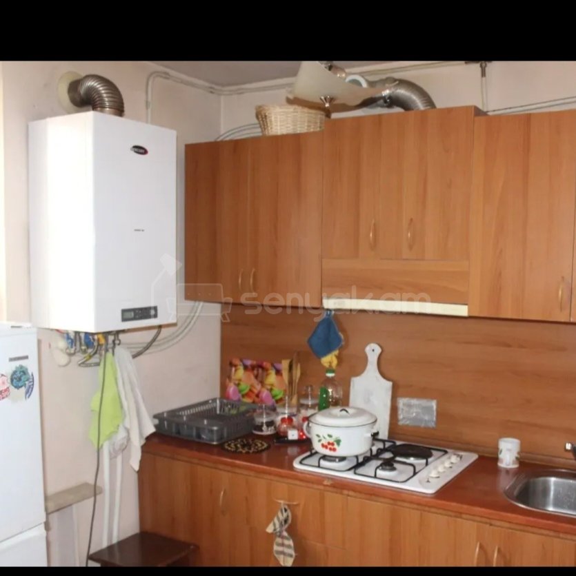 1 Սենյականոց Բնակարան Քարե Շենքում, 43քմ, 1/5 հարկ, Կոսմետիկ Վերանորոգված