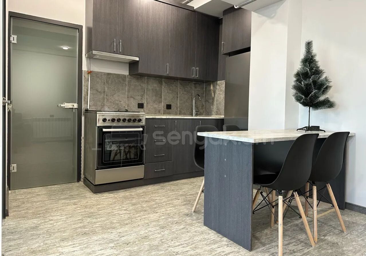 2 Սենյականոց Բնակարան, 50քմ, 7/9 հարկ, Կոսմետիկ Վերանորոգված, Կահավորված, Արևկող