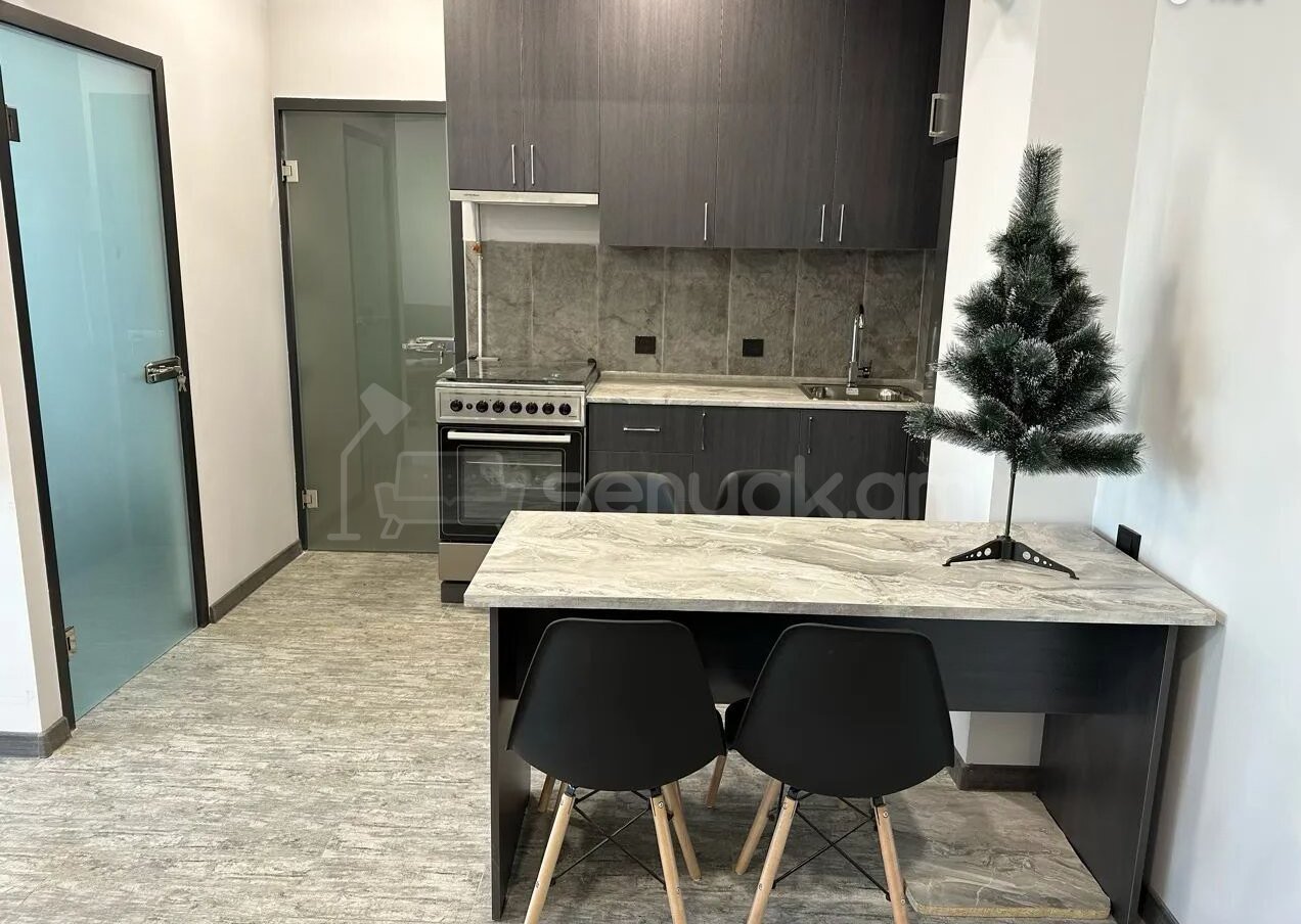 2 Սենյականոց Բնակարան, 50քմ, 7/9 հարկ, Կոսմետիկ Վերանորոգված, Կահավորված, Արևկող