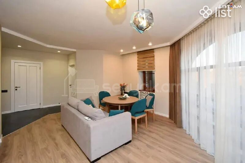 2 Սենյականոց Բնակարան, 60քմ, 4/4 հարկ, Դիզայներական Վերանորոգված, Կահավորված, Արևկող