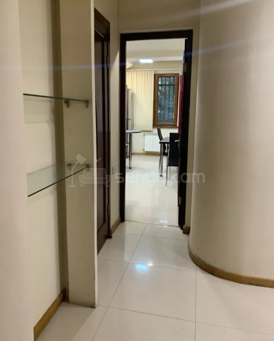 3 Սենյականոց Բնակարան, 90քմ, 2/10 հարկ, Կապիտալ Վերանորոգված, Կահավորված, Արևկող