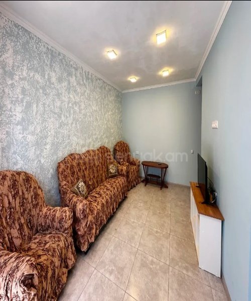 2 Սենյականոց Բնակարան Քարե Շենքում, 50քմ, 2/5 հարկ, Կոսմետիկ Վերանորոգված, Կահավորված, Արևկող