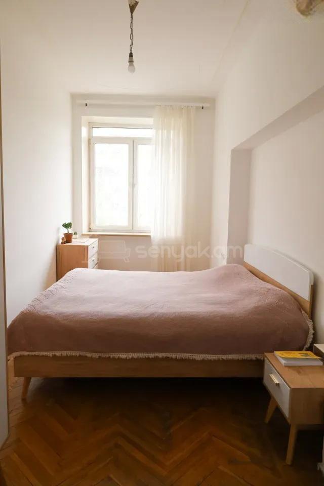 2 Սենյականոց Բնակարան Քարե Շենքում, 60քմ, 2/5 հարկ, Կոսմետիկ Վերանորոգված