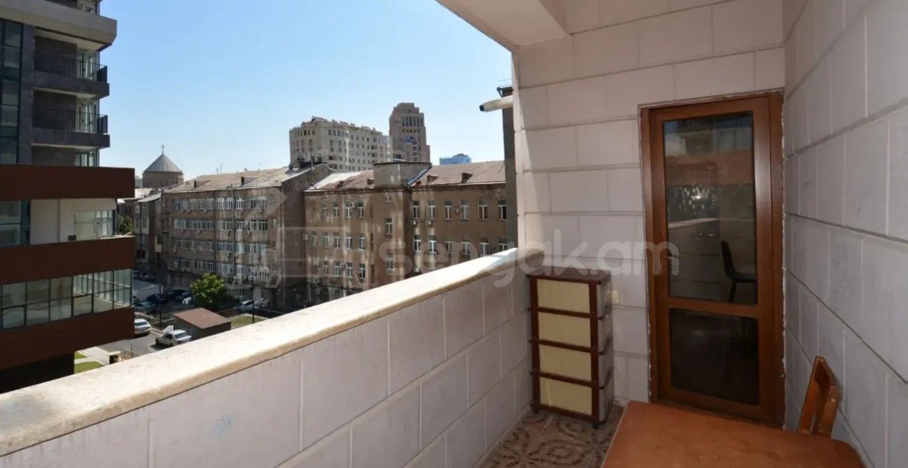 3 Սենյականոց Բնակարան Նորակառույցում, 104քմ, 4/16 հարկ, Կապիտալ Վերանորոգված