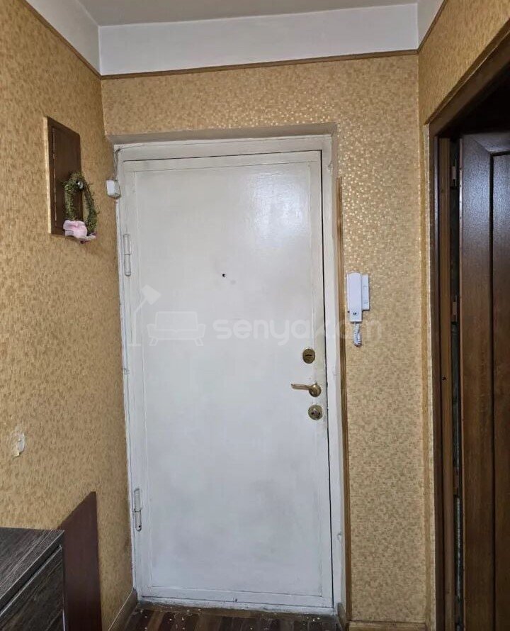 2 Սենյականոց Բնակարան Քարե Շենքում, 54քմ, 4/5 հարկ, Նորմալ Վիճակում