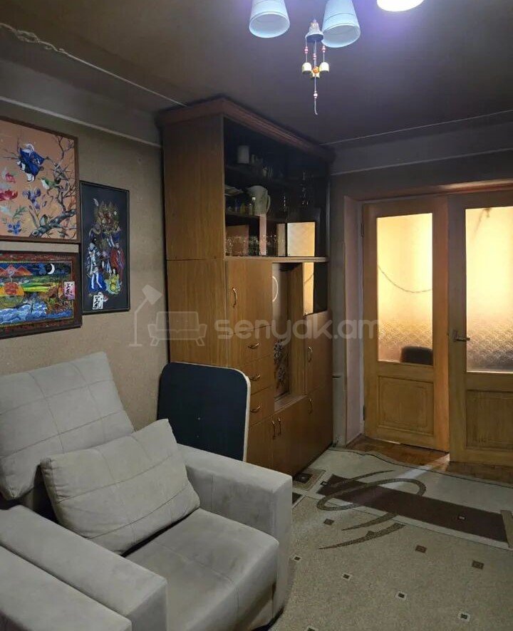2 Սենյականոց Բնակարան Քարե Շենքում, 54քմ, 4/5 հարկ, Նորմալ Վիճակում
